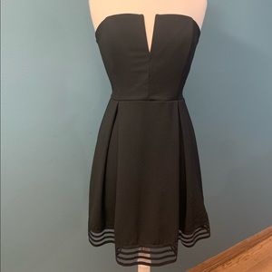 Black strapless dress size large